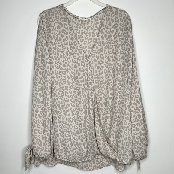 Krazy Kat Leopard Wrap Blouse‎ Size 2X​ - Picture 1 of 10